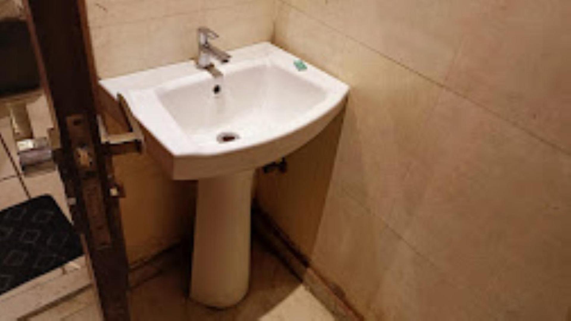 The Gagan Plaza Hotel Kanpur Luaran gambar