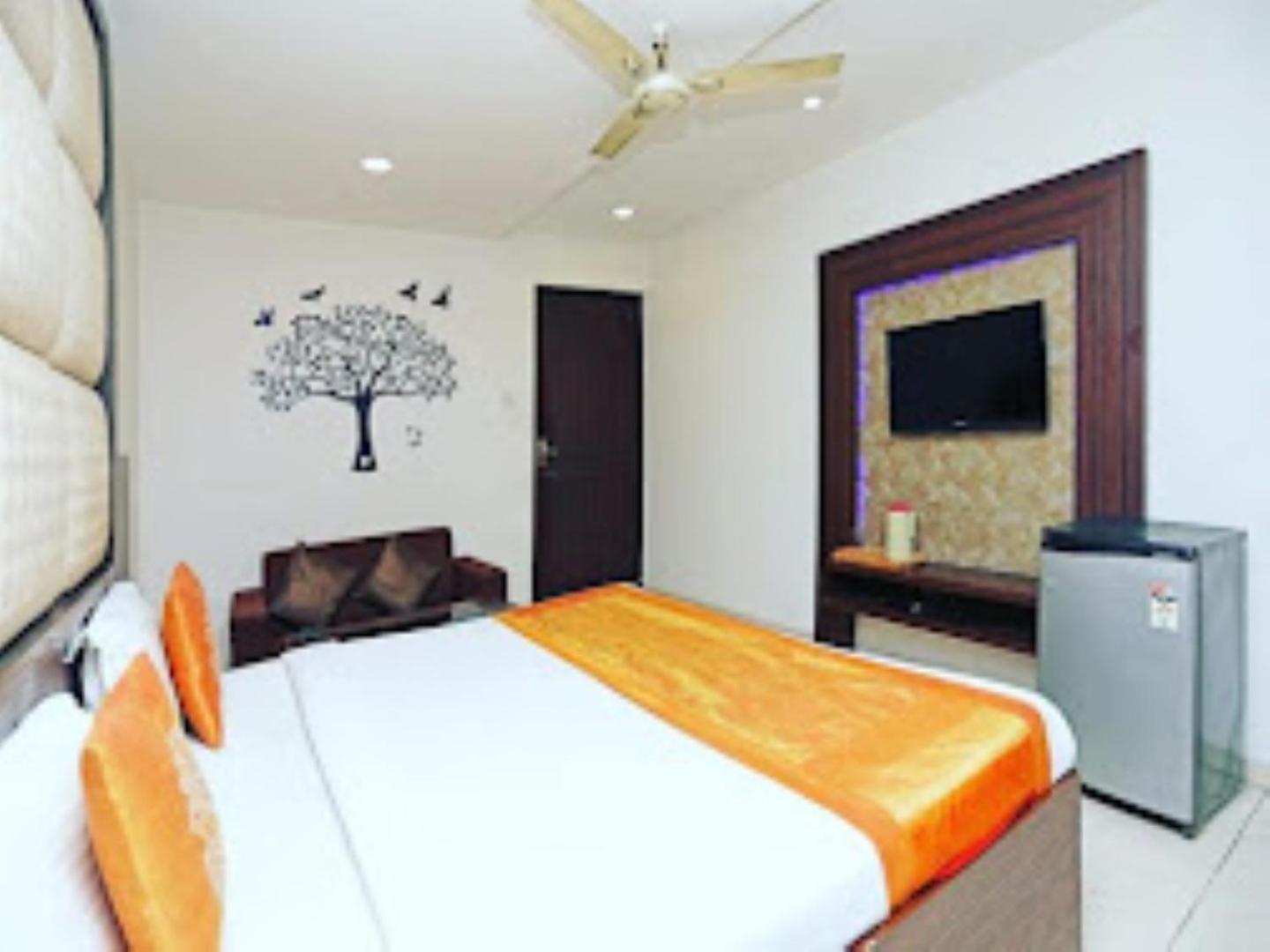 The Gagan Plaza Hotel Kanpur Luaran gambar